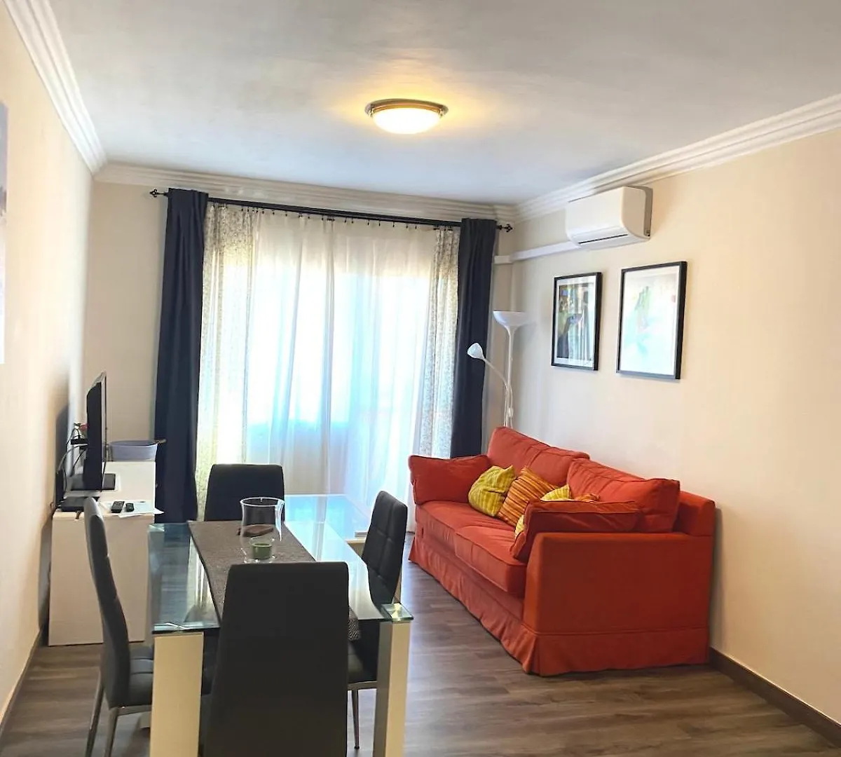 Apartment, 3 Bedrooms, Downtown Málaga